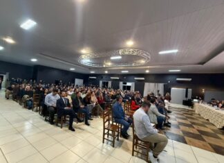 Audiência Pública do Plano Diretor reúne população para discutir revisão da legislação municipal