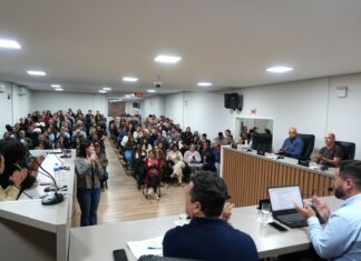 Audiência Pública reúne cerca de 200 moradores para discutir agilidade na REURB em Piçarras