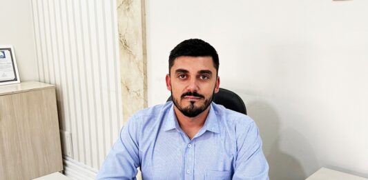 Elton Cantenor Teixeira assume Secretaria de Administração de Balneário Piçarras